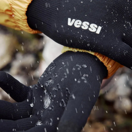Vessi - Forecast Gloves
